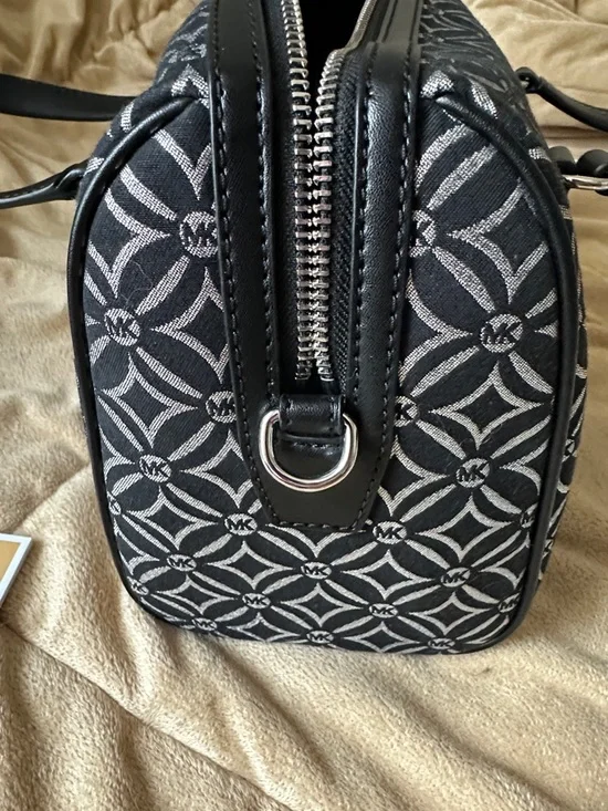 Michael Kors Black and White Patterned Satchel NWT - Picture 11 of 11